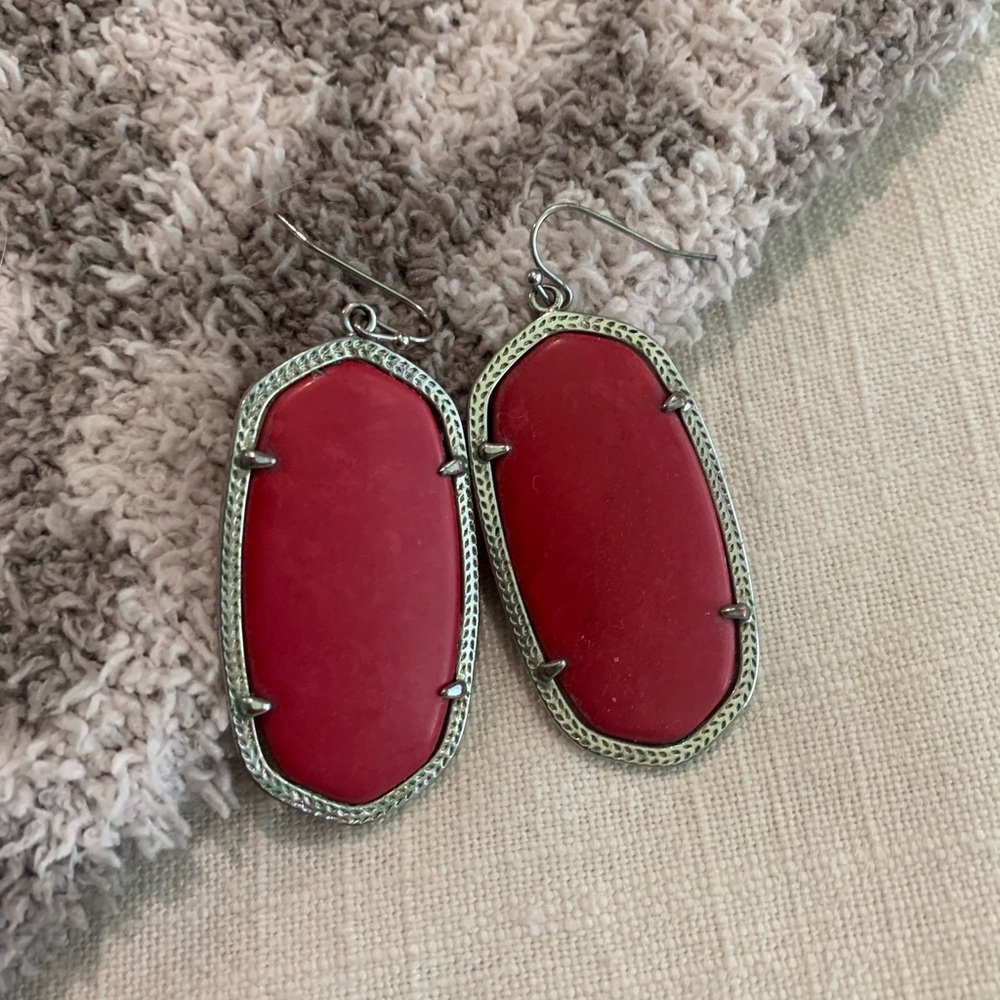 Kendra Scott Large Size earrings